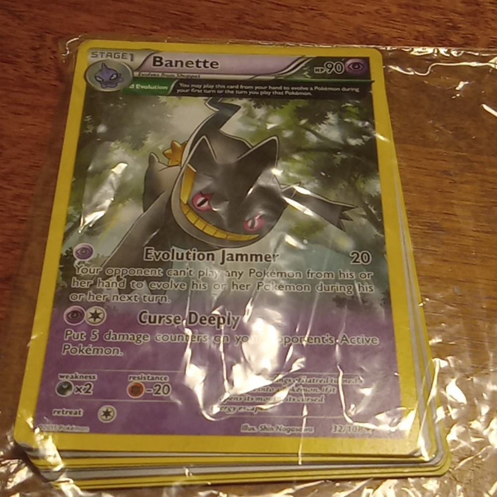 10 Pokémon cards